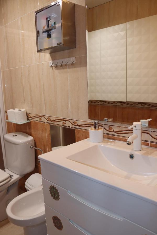 Apartamentos Carihuela Playa, Acogedor, Wifi Y Fibra Optica Torremolinos Exterior photo