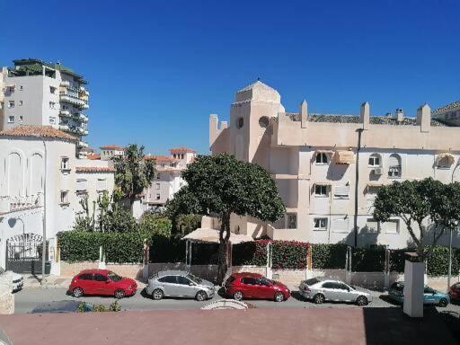 Apartamentos Carihuela Playa, Acogedor, Wifi Y Fibra Optica Torremolinos Exterior photo